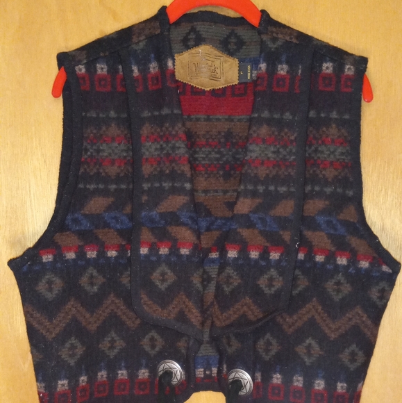 Woolrich Blanket Concho Vest - Picture 5 of 8